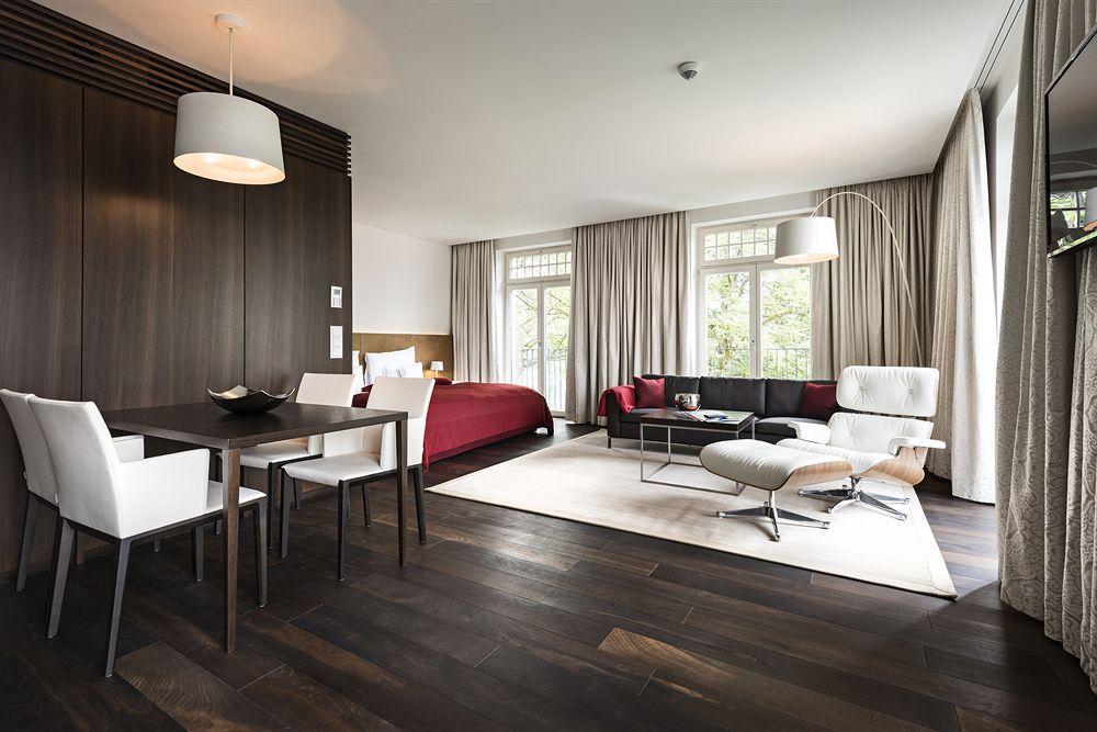 Tauroa Steirerschloessl Hotel Zeltweg Bagian luar foto