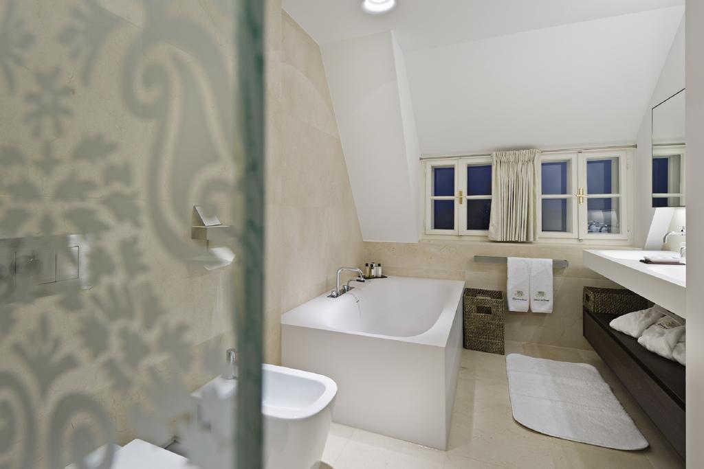 Tauroa Steirerschloessl Hotel Zeltweg Bagian luar foto