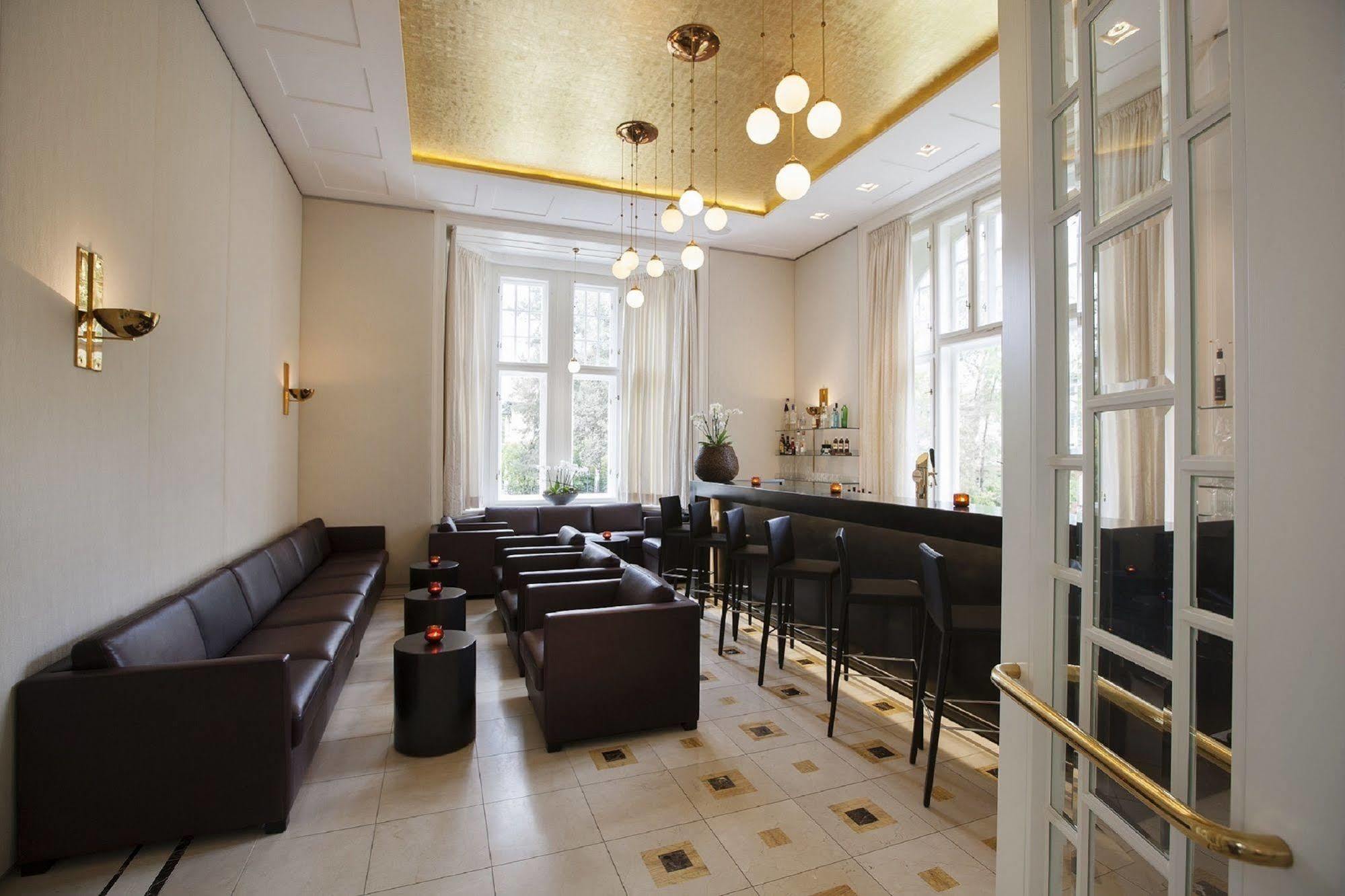 Tauroa Steirerschloessl Hotel Zeltweg Bagian luar foto